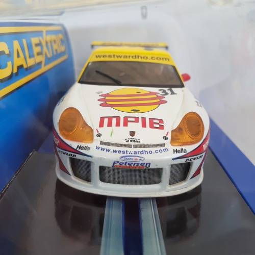 Scalextric C2339 Porsche GT3R Boxed