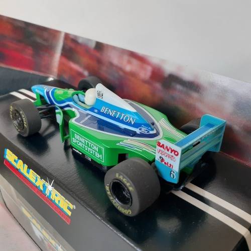 Scalextric C237 Benetton Ford B193 (1994) Boxed