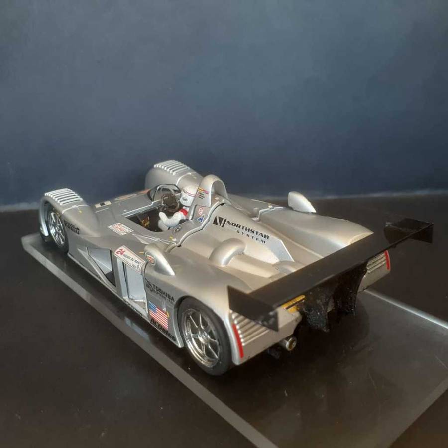 Scalextric C2258 Cadillac Northstar LMP Le Mans 2000