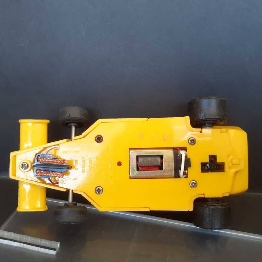Scalextric C134 Renault RS01 F1  - New Polyurethane Tyres Fitted