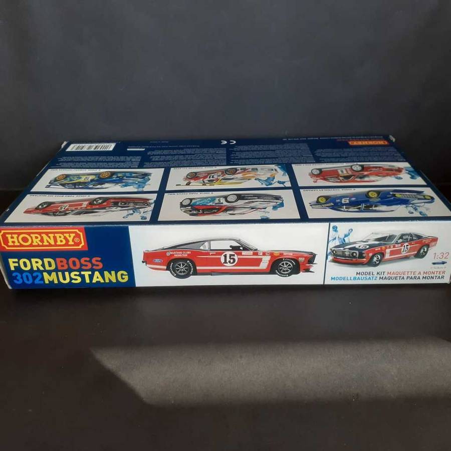 Hornby Scalextric K2002A Ford Boss 302 Mustang Static Kit Boxed