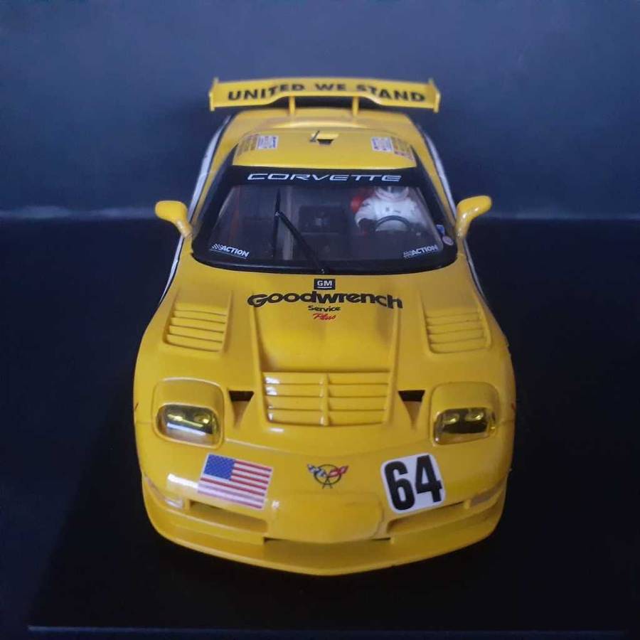 Fly A122 Corvette C5R 24hour Le Mans 2000 Boxed