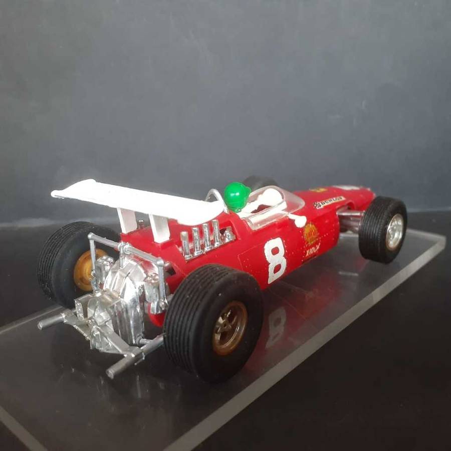 Scalextric C9 Ferrari V8 F1