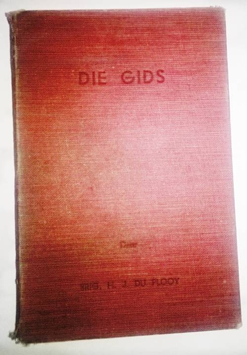 Very Rare, Vintage, Hardcover South African Police Pocket Guide.1958. Bilingual, Afrikaans / English