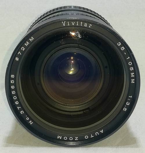 Vivitar 35-105 mm 135 Auto Zoom Lens in working condition