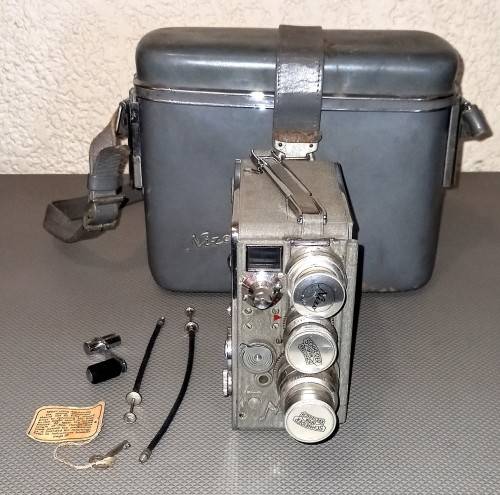 Vintage Nizo Heliomatic 2x8mm Model S2R Cine Camera West Germany in working condition