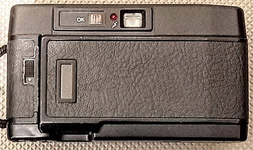 Halina DX Vision IV 35mm Film Camera. Read Description