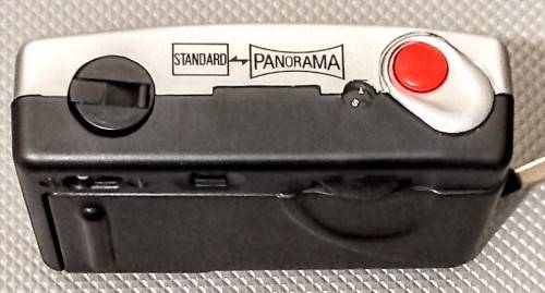 Vintage Hachette Daylight All Manual 35mm Film Camera in Working Condition