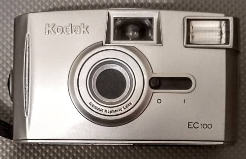 Kodak EC100 35mm Film Camera in Working Condition