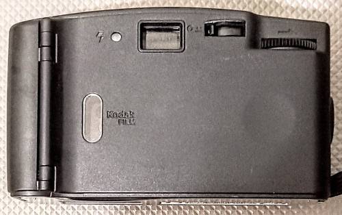 Kodak EC100 35mm Film Camera in Working Condition