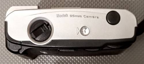 Kodak EC100 35mm Film Camera in Working Condition