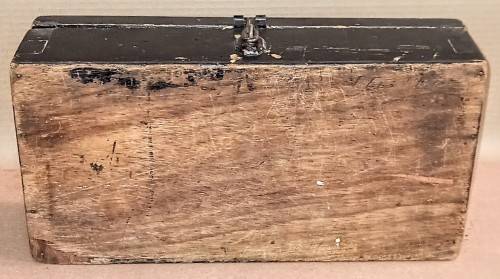 SADF 4 Signals Squadron Wooden Box. 35cm x 17cm x 11cm