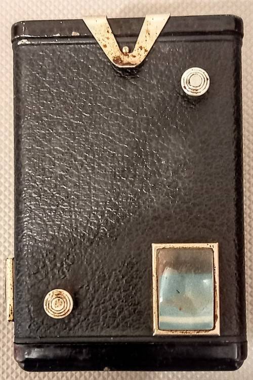 Kodak Brownie Six 20 Model C Box Camera