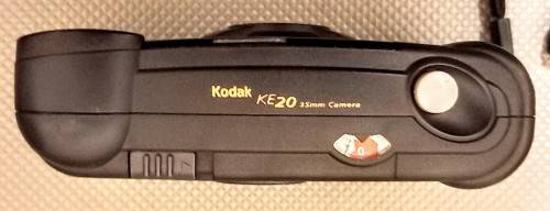Kodak KE20 Easyload 35mm Film Camera in Working Condition