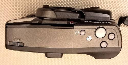 Olympus AF SuperZoom 700BF 35mm Film Camera. Read description
