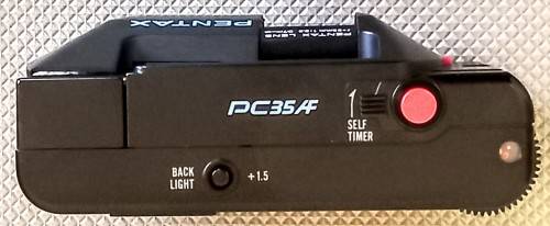 Pentax PC 35 AF 35mm Film Camera. Read description