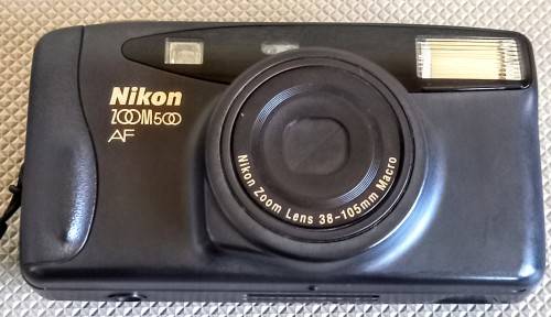 Nikon Zoom 500 AF 35mm Film Camera in Working Condition