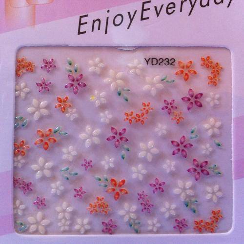 NAIL ART