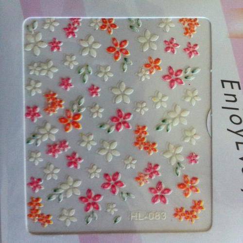 NAIL ART