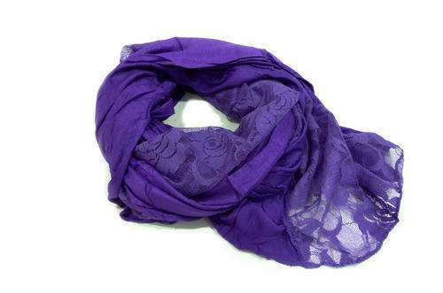 Purple lace and viscose scarf wrap