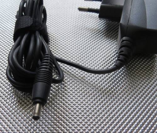 Nokia Cell Phone Charger - 3.5mm Plug