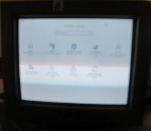 Mecer 17" SVGA CRT Monitor
