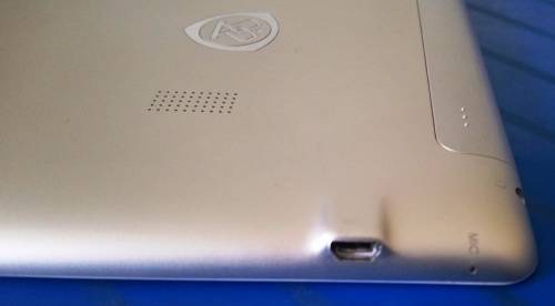 Prestigio Multipad PMP7280C 8" Android Tablet ***needs a little attention***