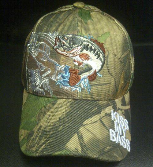 CAMO CAP EMBROIDED "KISS MY BASS"