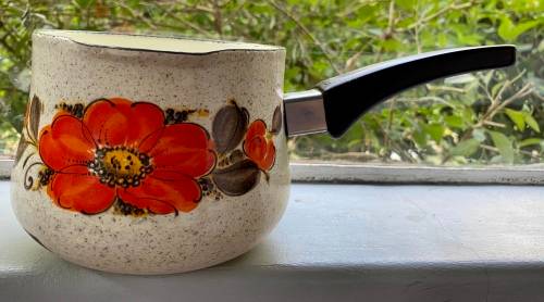 Vintage Sanko Ware Japan - Show pans sauce pan
