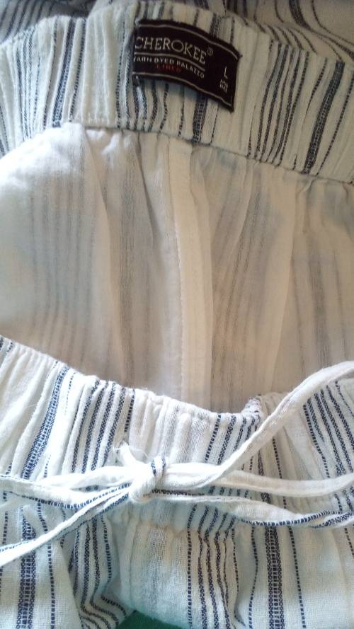 White and Blue Striped Palazzo Pants by Cherokee Size Large