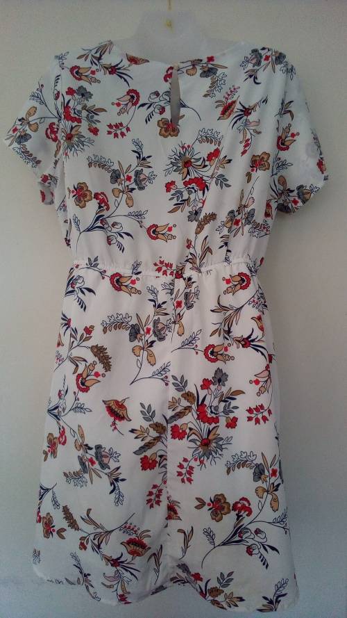 Flowered Dress By Kelso Size 16