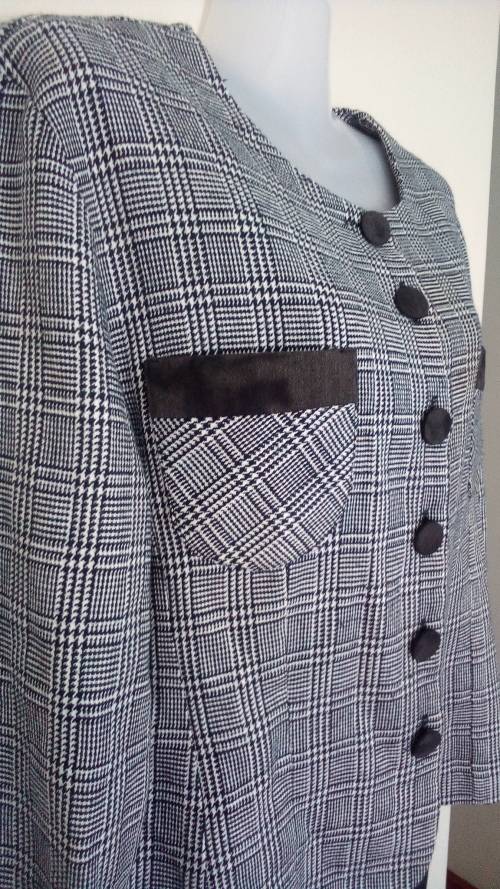 Black and White Light weight Tweed Jacket by David Saunders Size 16