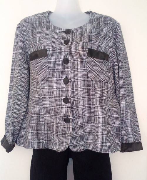 Black and White Light weight Tweed Jacket by David Saunders Size 16
