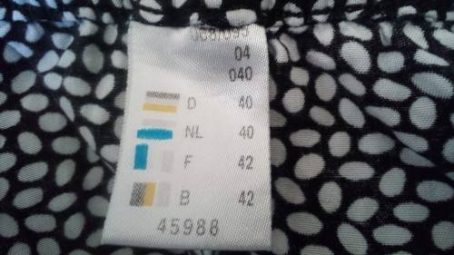 Lovely Black And White Skirt Size 40