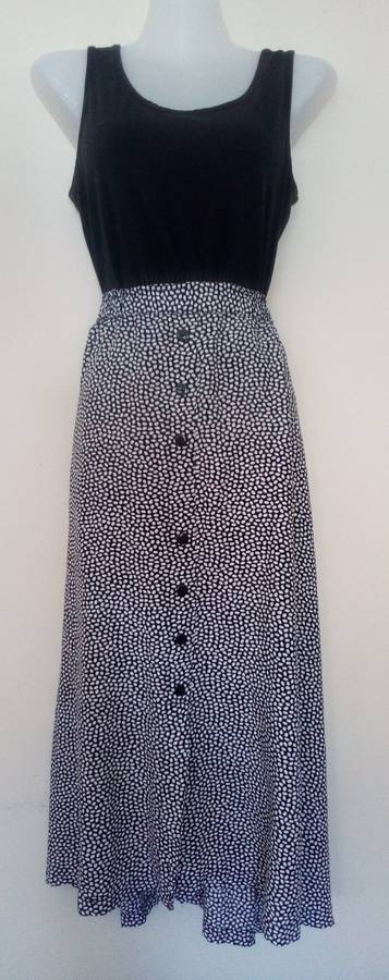 Lovely Black And White Skirt Size 40