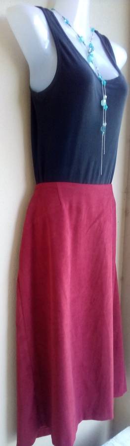 Burgundy Suede Feel Skirt by Donna-Claire Size 16