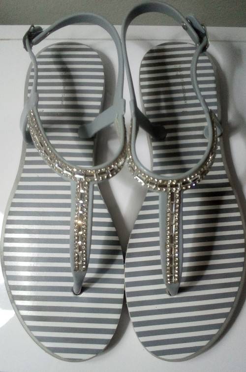 Grey striped Thong  T strap Sandals with diamante detail by Real Clothing size 8