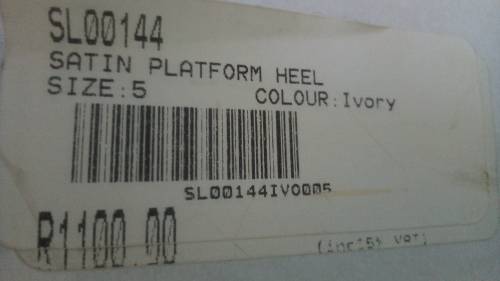 Oleg Cassini, Designer  Satin Platform Heels in Ivory Size 5.  Bridal, Wedding, Matric Ball. Event.