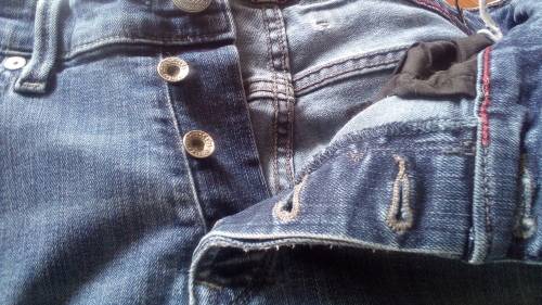 Mens Guess Jeans, Slim Straight,  Size 31- 32