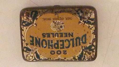 Dulcephone Gramophone Needle Tin - Empty