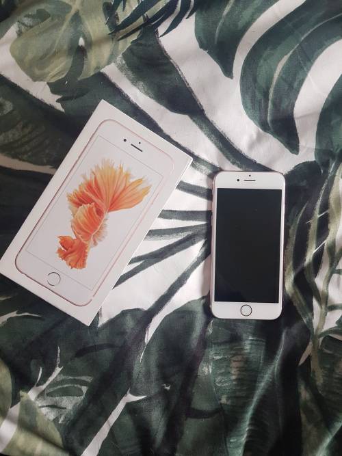 16GB Rose Gold iPhone 6s