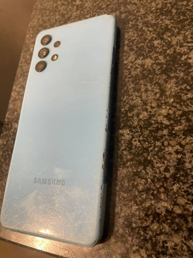 Samsung Galaxy A32 PHONE