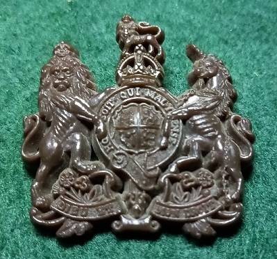 WW2 Royal General Service Plastic Economy Cap Badge