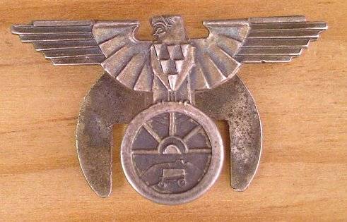 Die Ossewabrandwag Member Silver Buttonhole Badge - 25 x 15mm (Owens 2046)