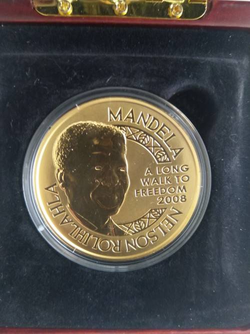 2010 Mandela Gold Proof 2 oz Robben Island