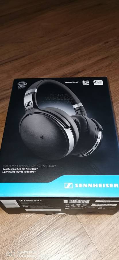 Sennheiser HD 4.50 BTNC Headphones