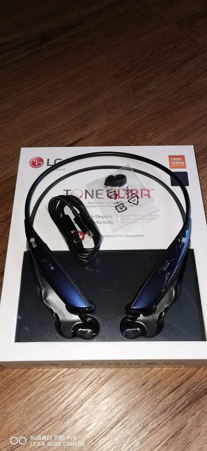 LG/JBL Tone Ultra HBS 810 Earphones