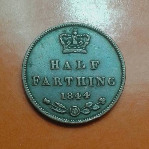 Nice 1844 British 1/2 farthing @ R1 start