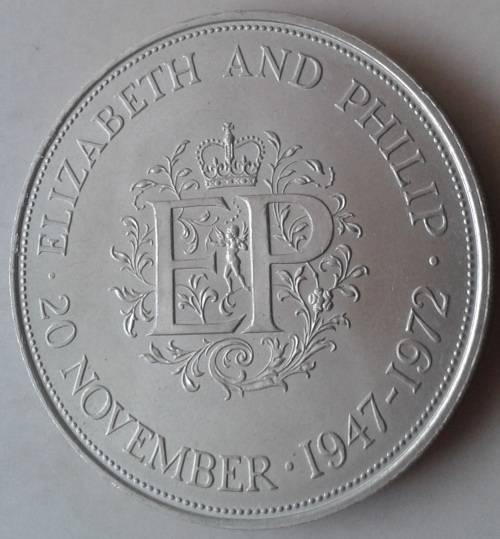 Uncirculated 1972 Queen Elizabeth crown