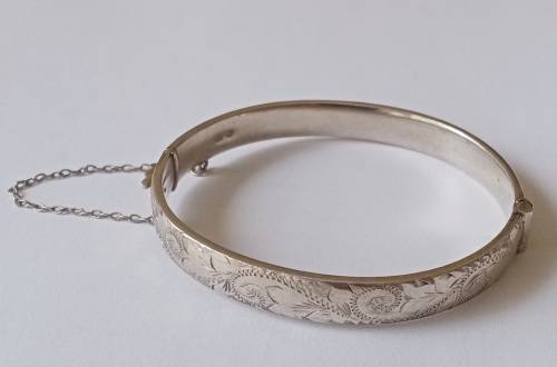 Stunning 1959 George Jensen silver engraved hinged bangle